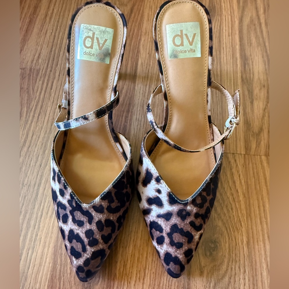 Dolce Vita Leopard Print Pointed-Toe Ankle Strap Mules